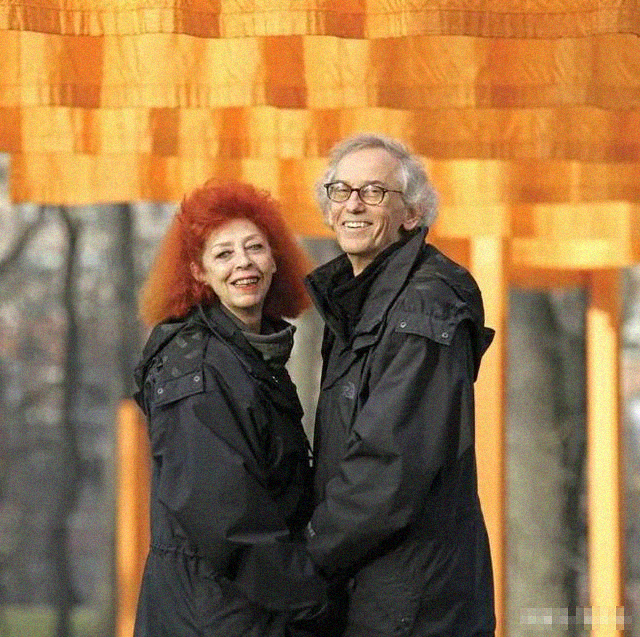 クリストとジャンヌ・クロード、「同年同月同日」